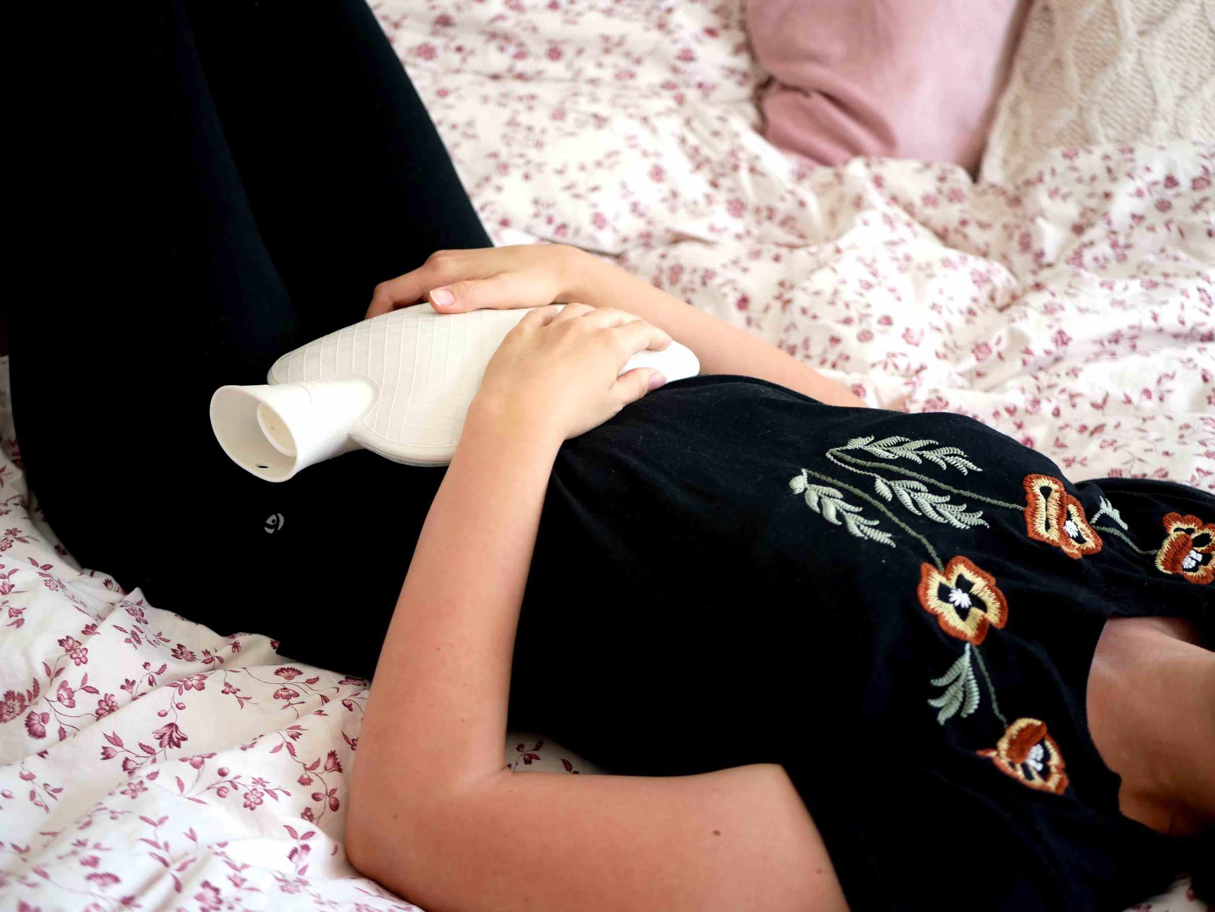 Heat for Period Cramps: What Works and How to Use It
