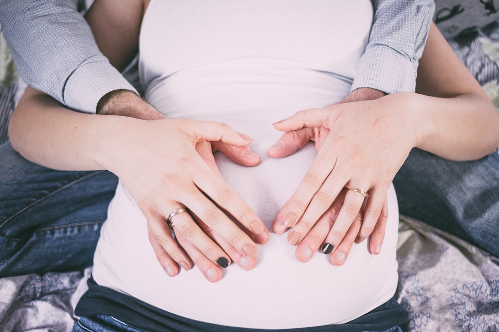 Braxton Hicks vs Real Contractions: How to Tell the Difference
